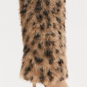 Leopard Print Faux Fur Scarf